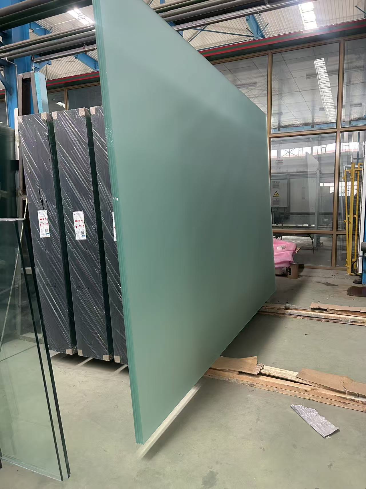深圳市夹胶玻璃建筑幕墙玻璃生产基地 - 方案